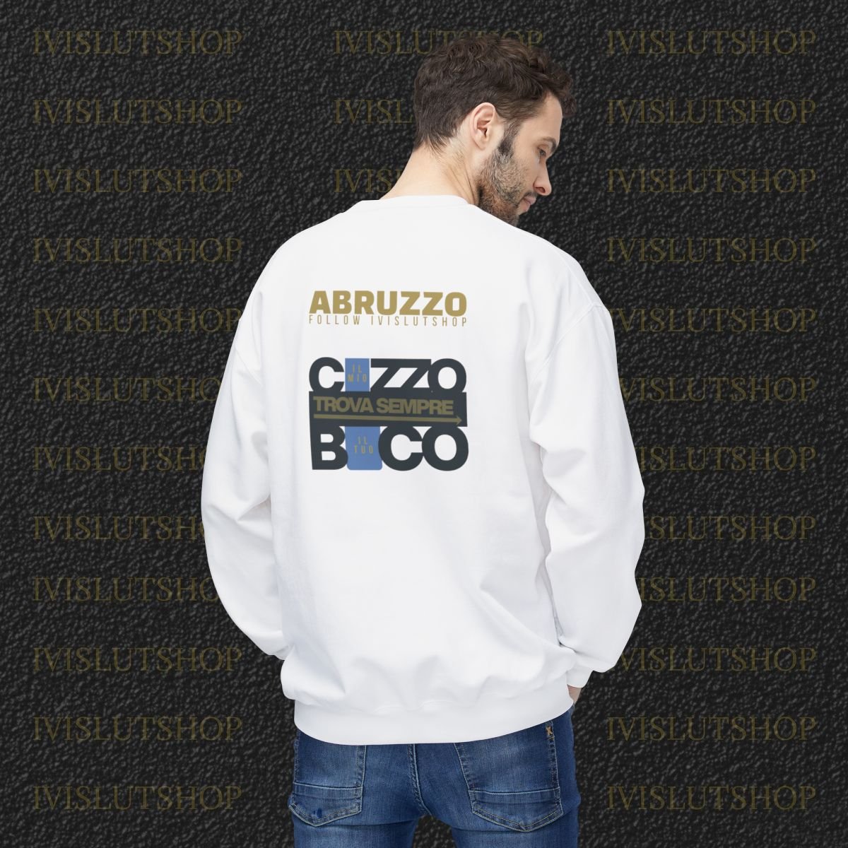 Il mio cazzo trova sempre il tuo buco